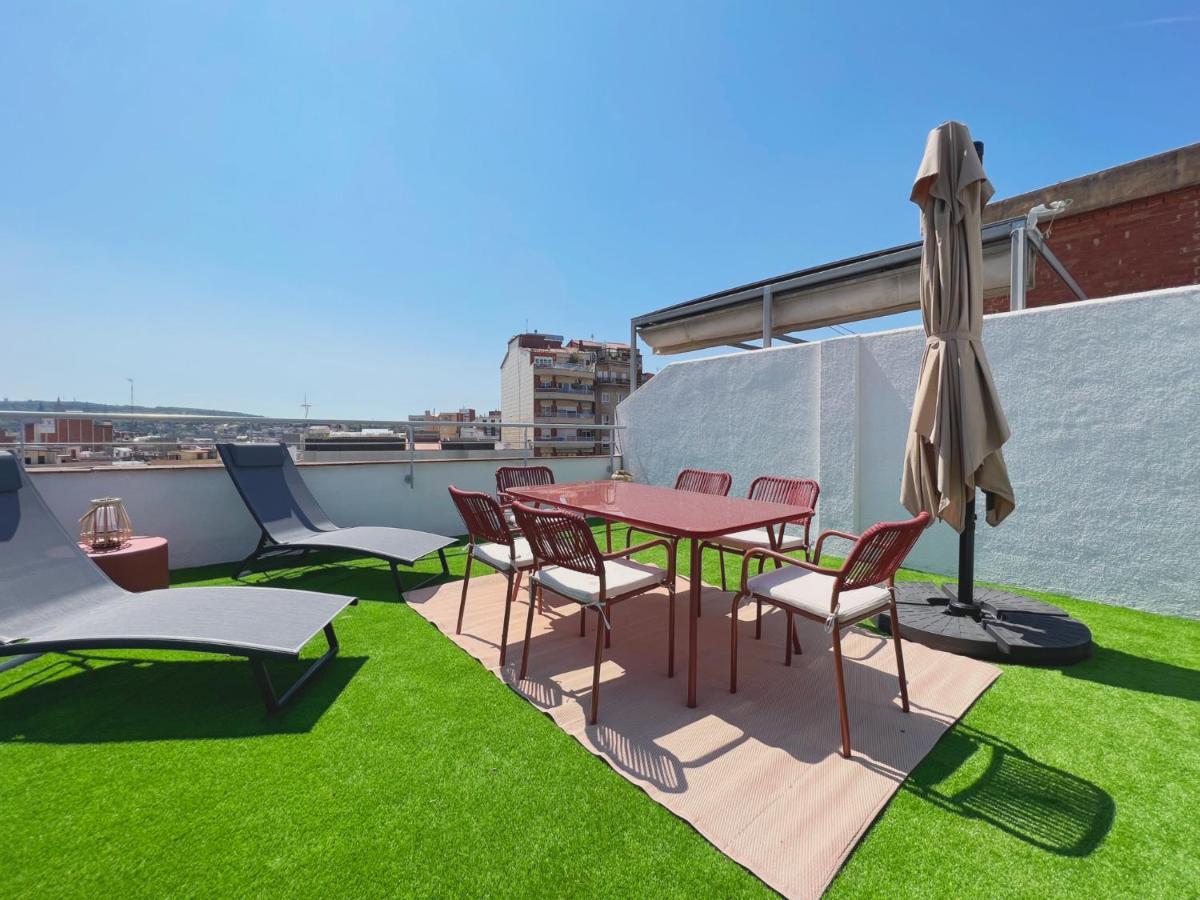Stay U-Nique Apartments Sants II Barcelona Bagian luar foto