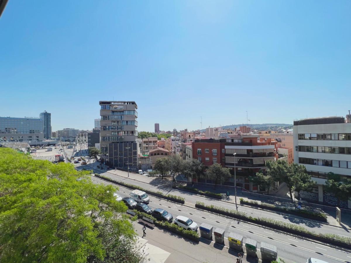 Stay U-Nique Apartments Sants II Barcelona Bagian luar foto
