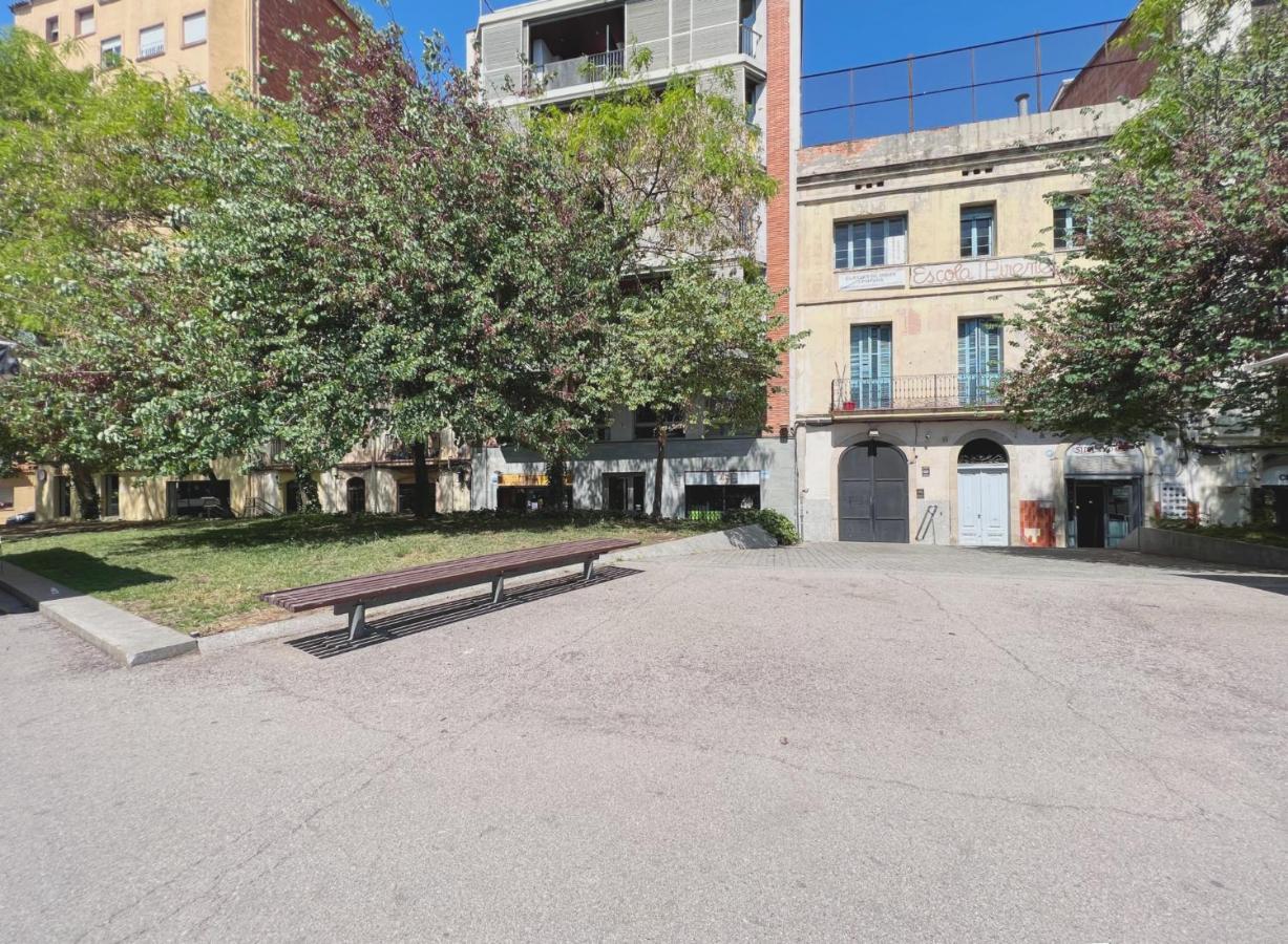 Stay U-Nique Apartments Sants II Barcelona Bagian luar foto